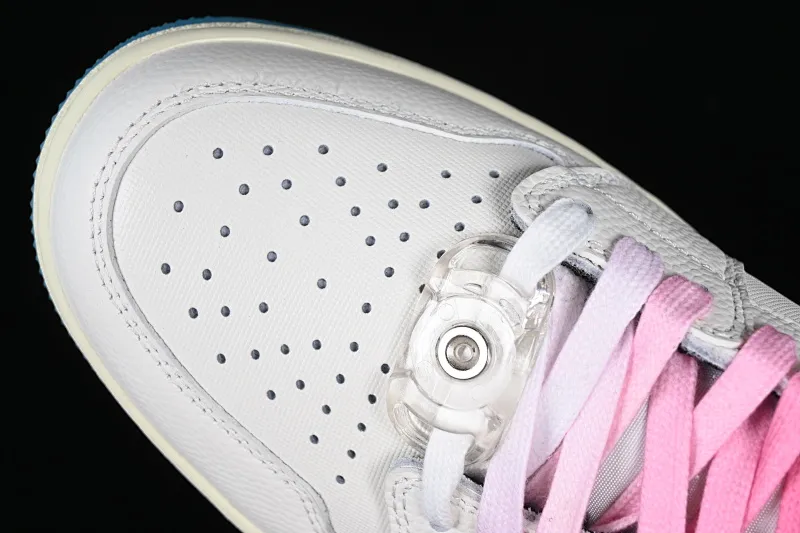 All categories Air Jordan Jordan series basketball shoes Air Jordan 1 High Air Jordan 1 High Golf "Pebble Beach" AJ1 Joe 1 embroidery special edition high-top basketball shoes FV3565-100